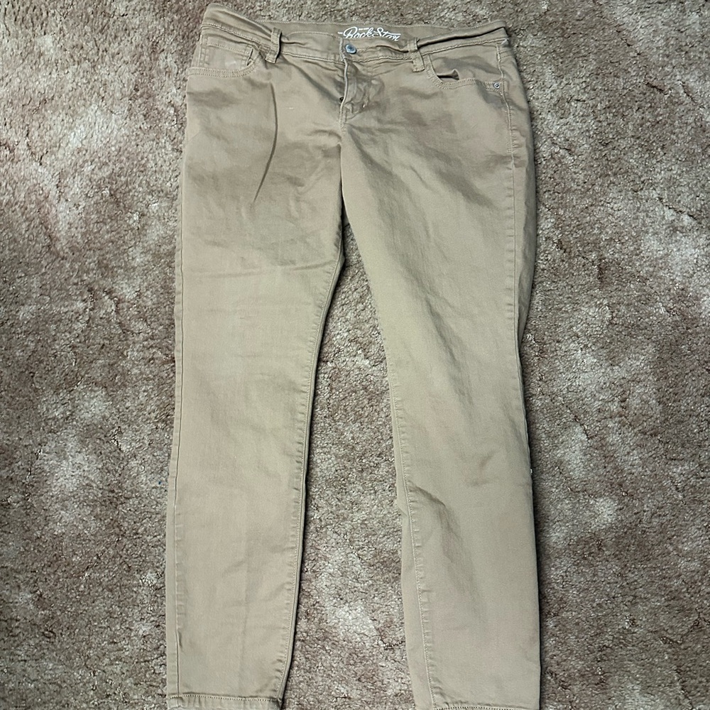 Old Navy Women's Skinny Jeans in Beige